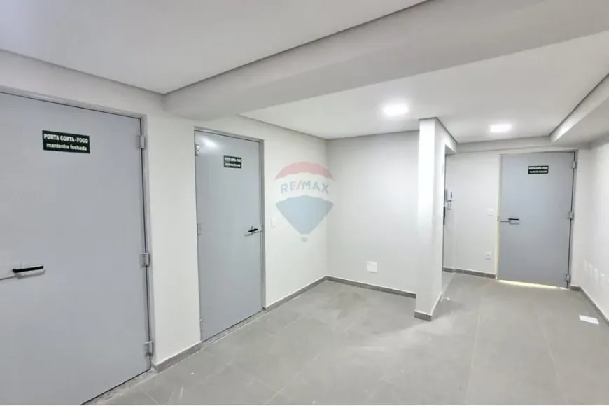 Apartamento à venda com 3 quartos, 73m² - Foto 3