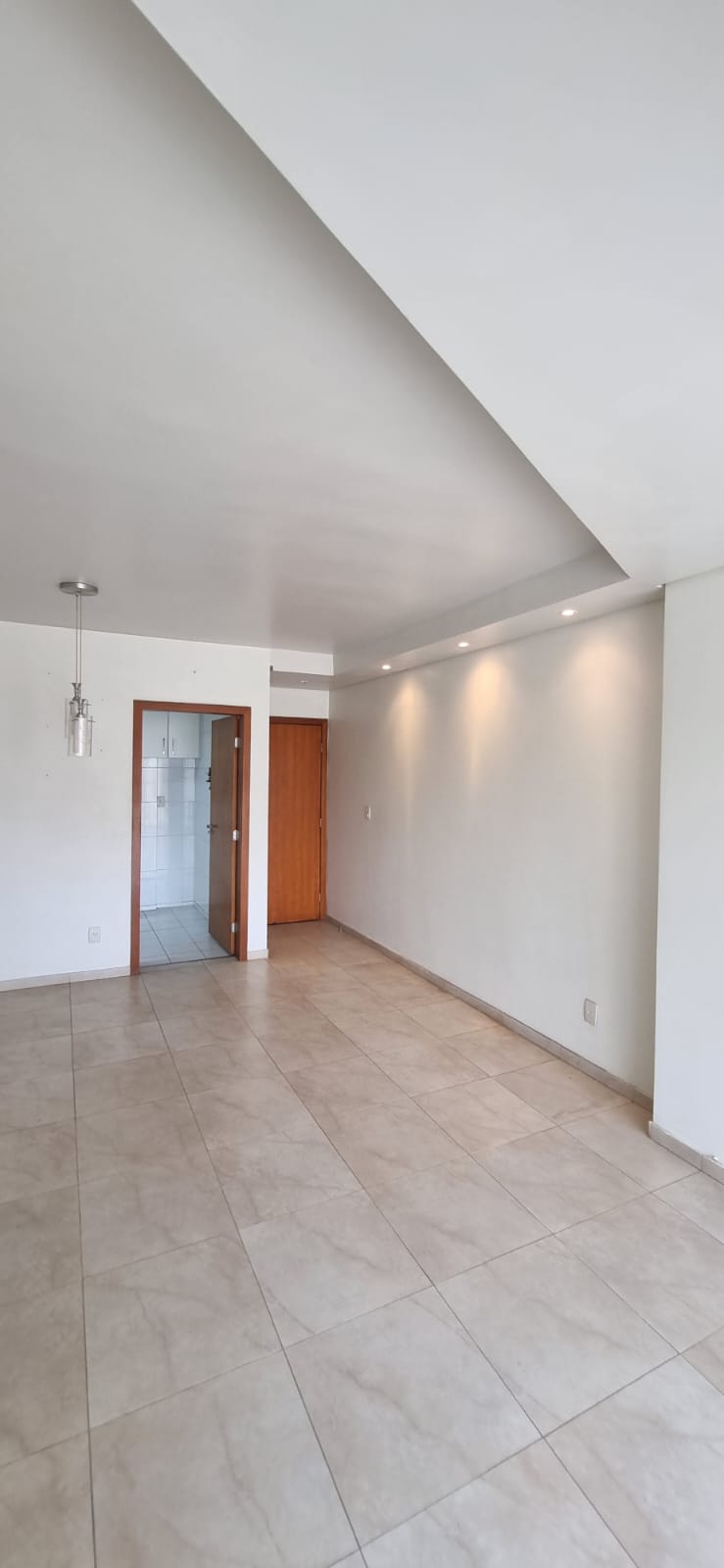 Apartamento à venda com 3 quartos, 91m² - Foto 4