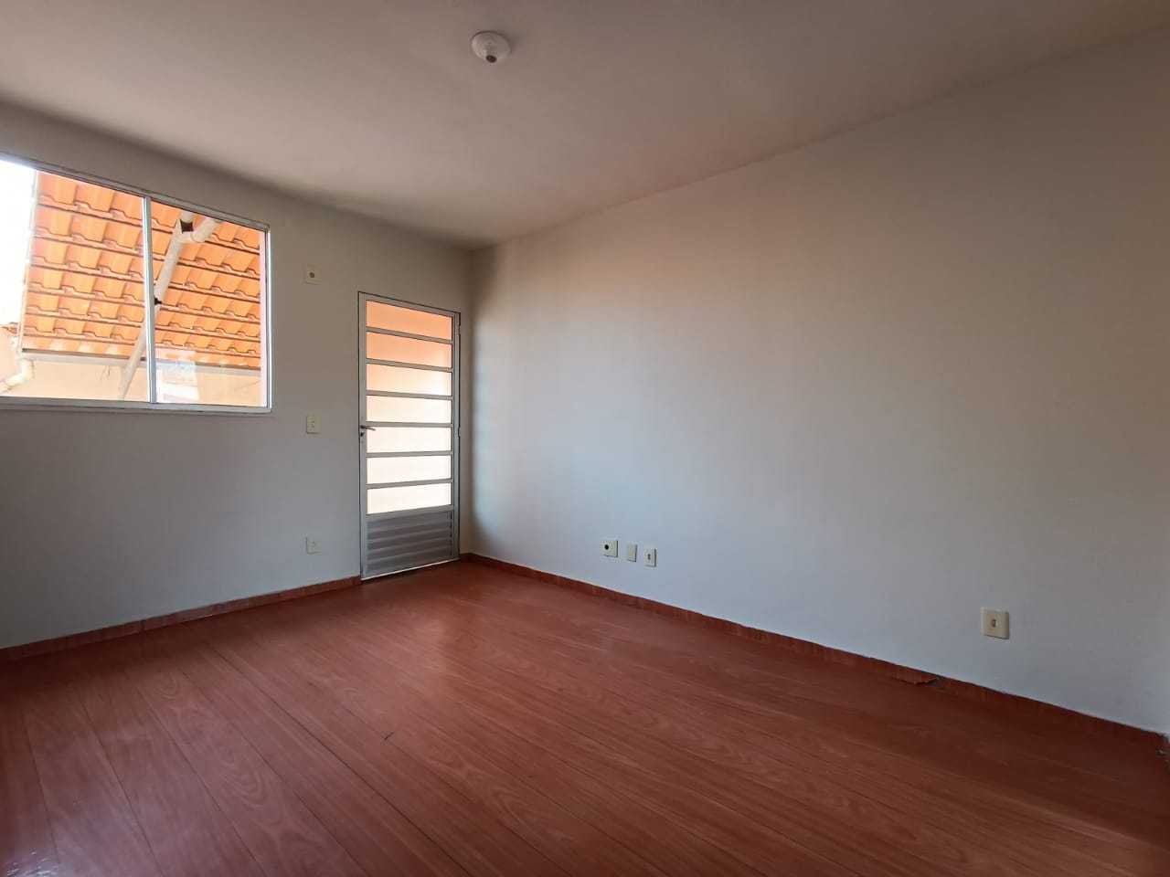 Apartamento à venda com 2 quartos, 45m² - Foto 11