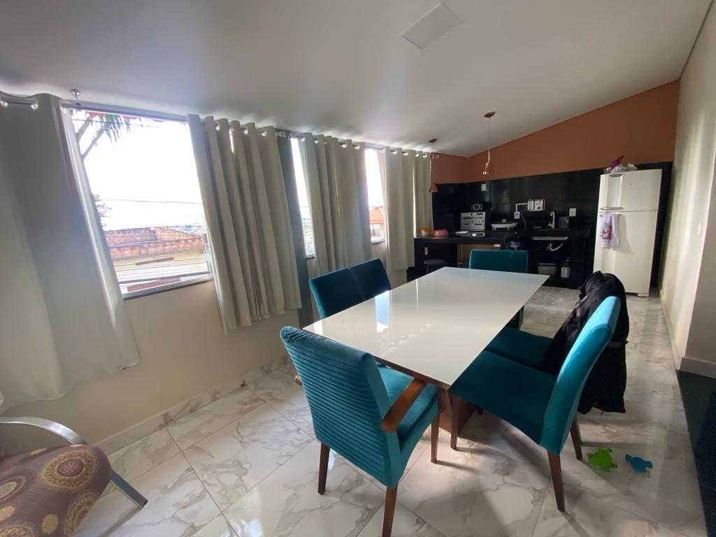 Casa à venda com 3 quartos, 160m² - Foto 2