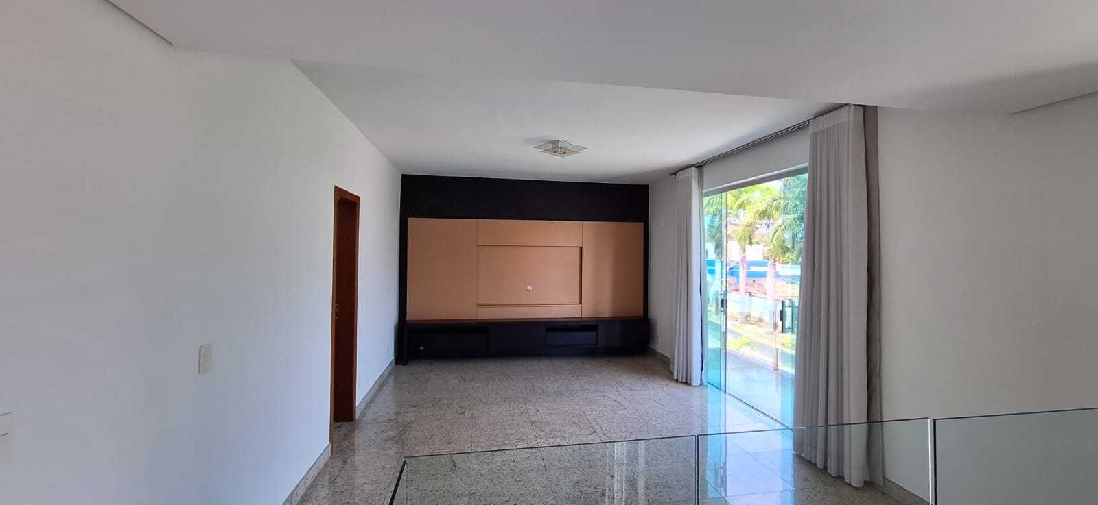 Casa à venda com 3 quartos, 275m² - Foto 8