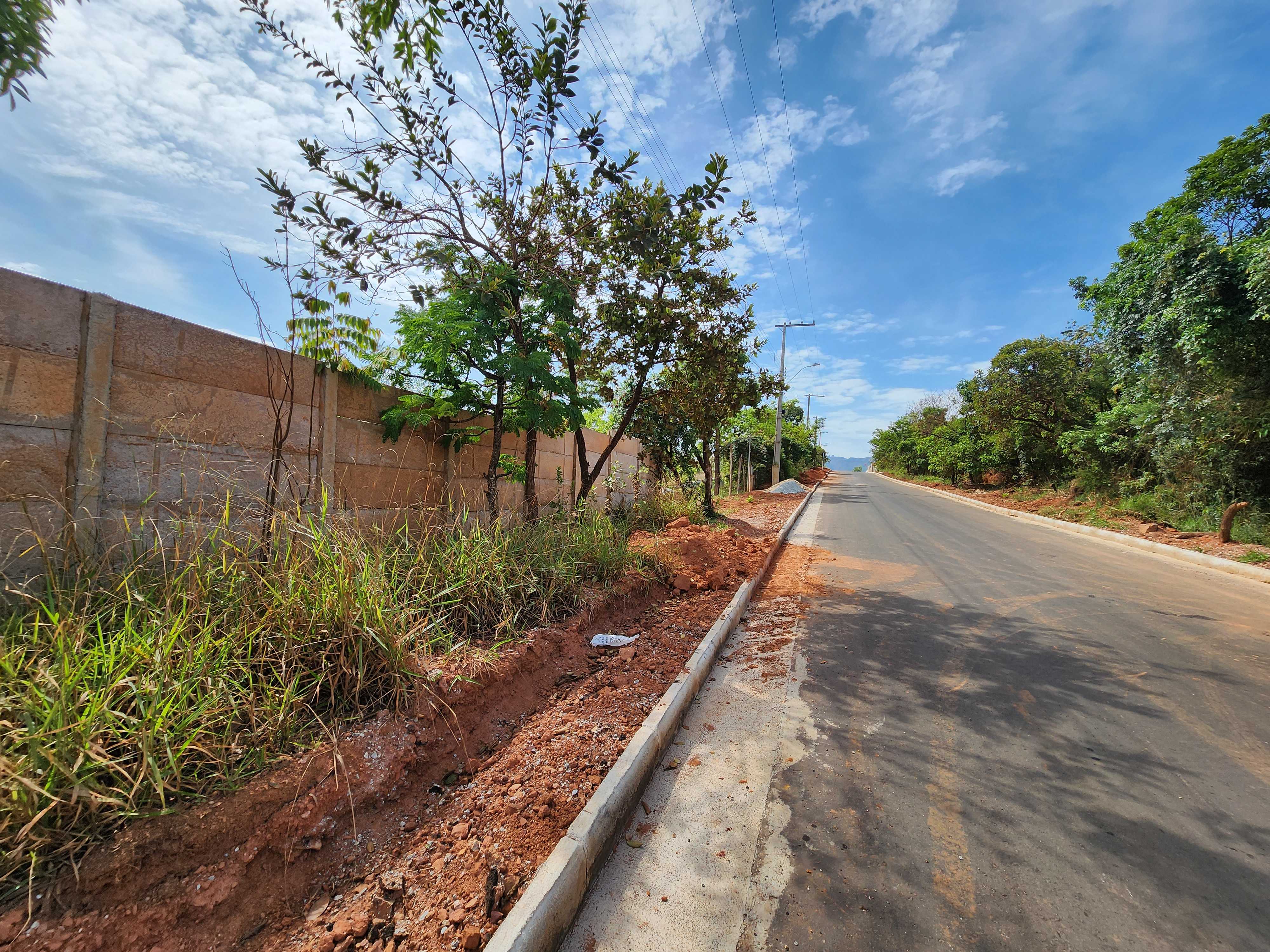 Terreno à venda, 1000m² - Foto 2