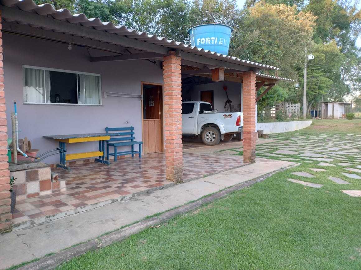 Chácara à venda com 3 quartos, 396000m² - Foto 2