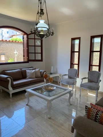 Casa à venda com 4 quartos, 355m² - Foto 3