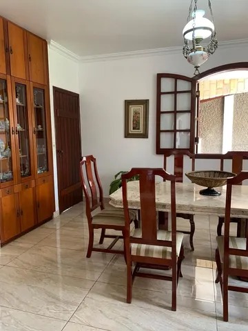 Casa à venda com 4 quartos, 355m² - Foto 13