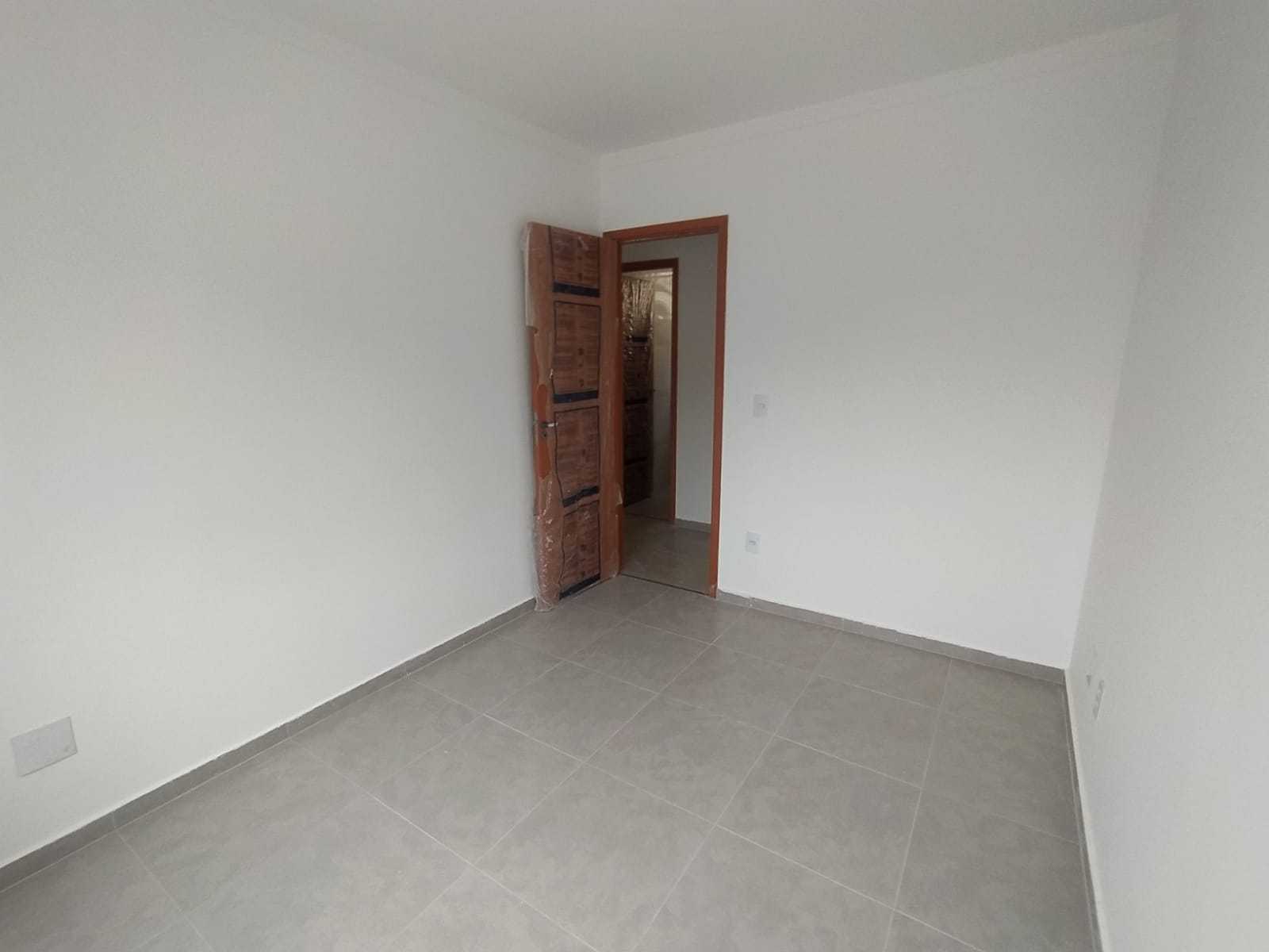 Casa à venda com 2 quartos, 12m² - Foto 10