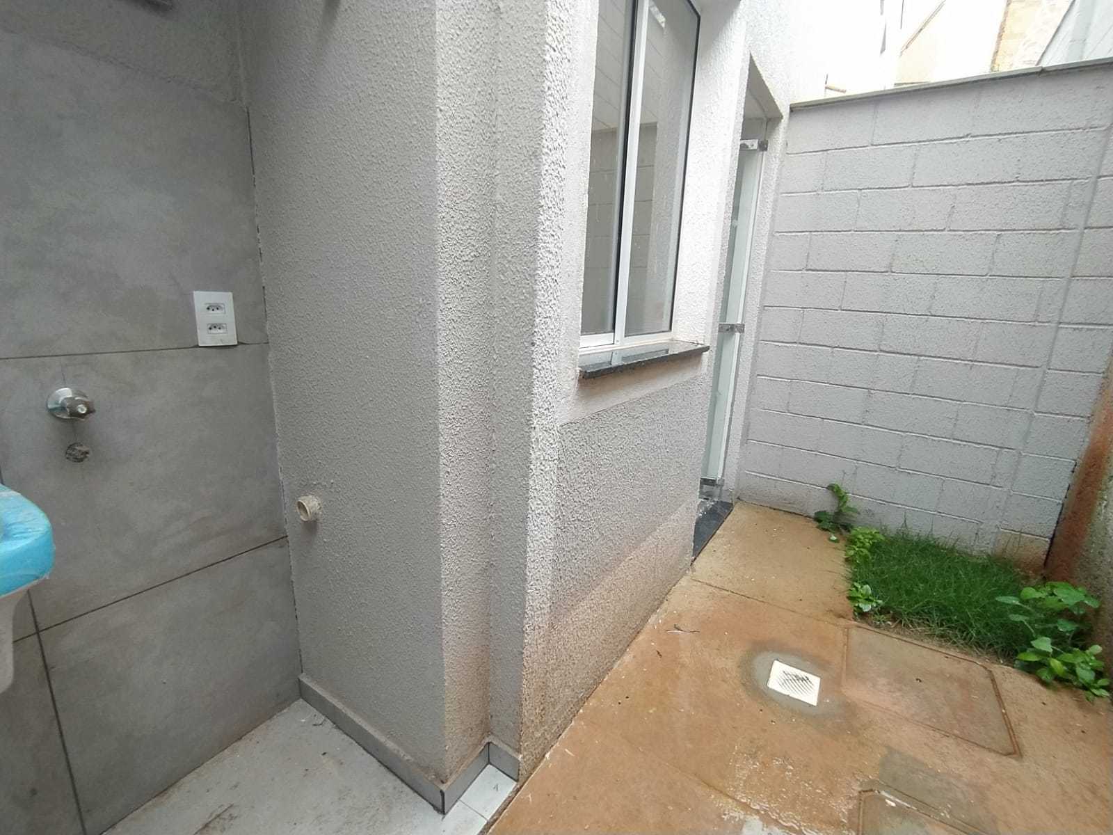 Casa à venda com 2 quartos, 58m² - Foto 10