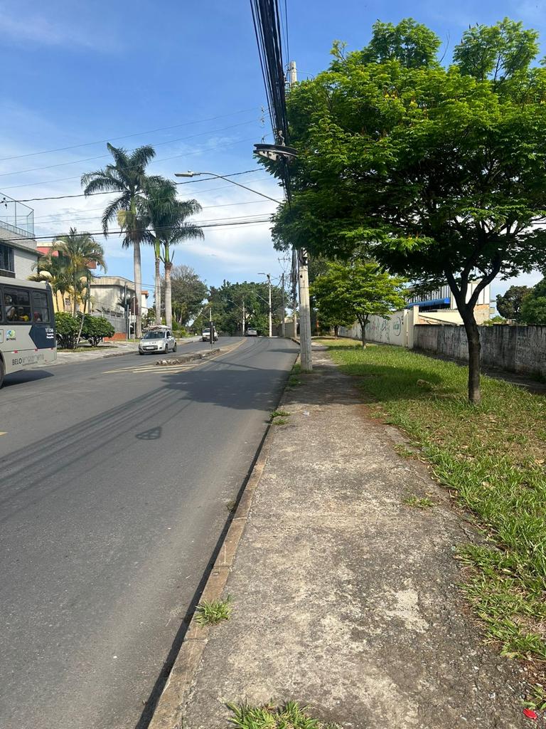 Terreno à venda, 1200m² - Foto 1