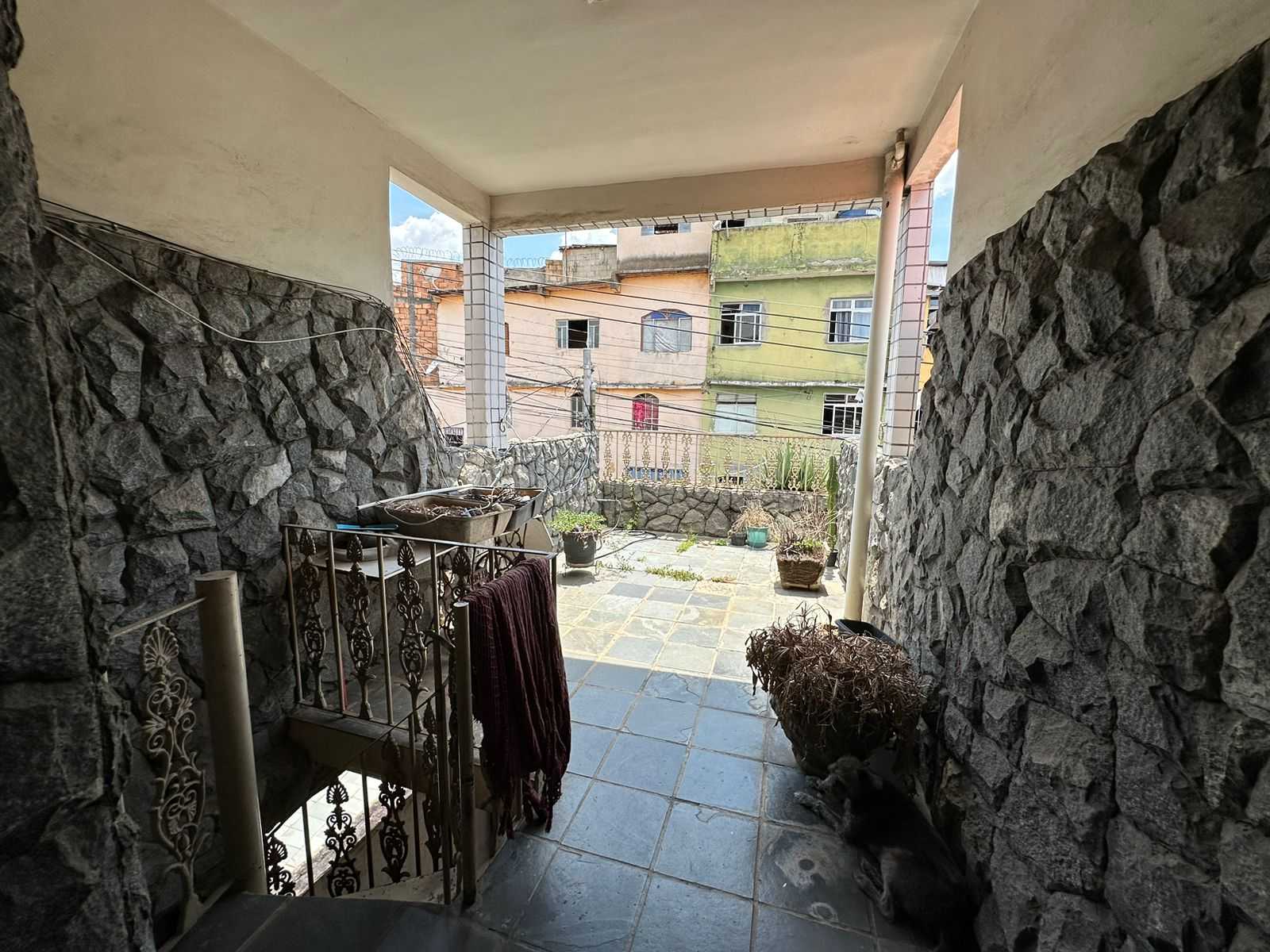 Casa à venda com 4 quartos, 186m² - Foto 12