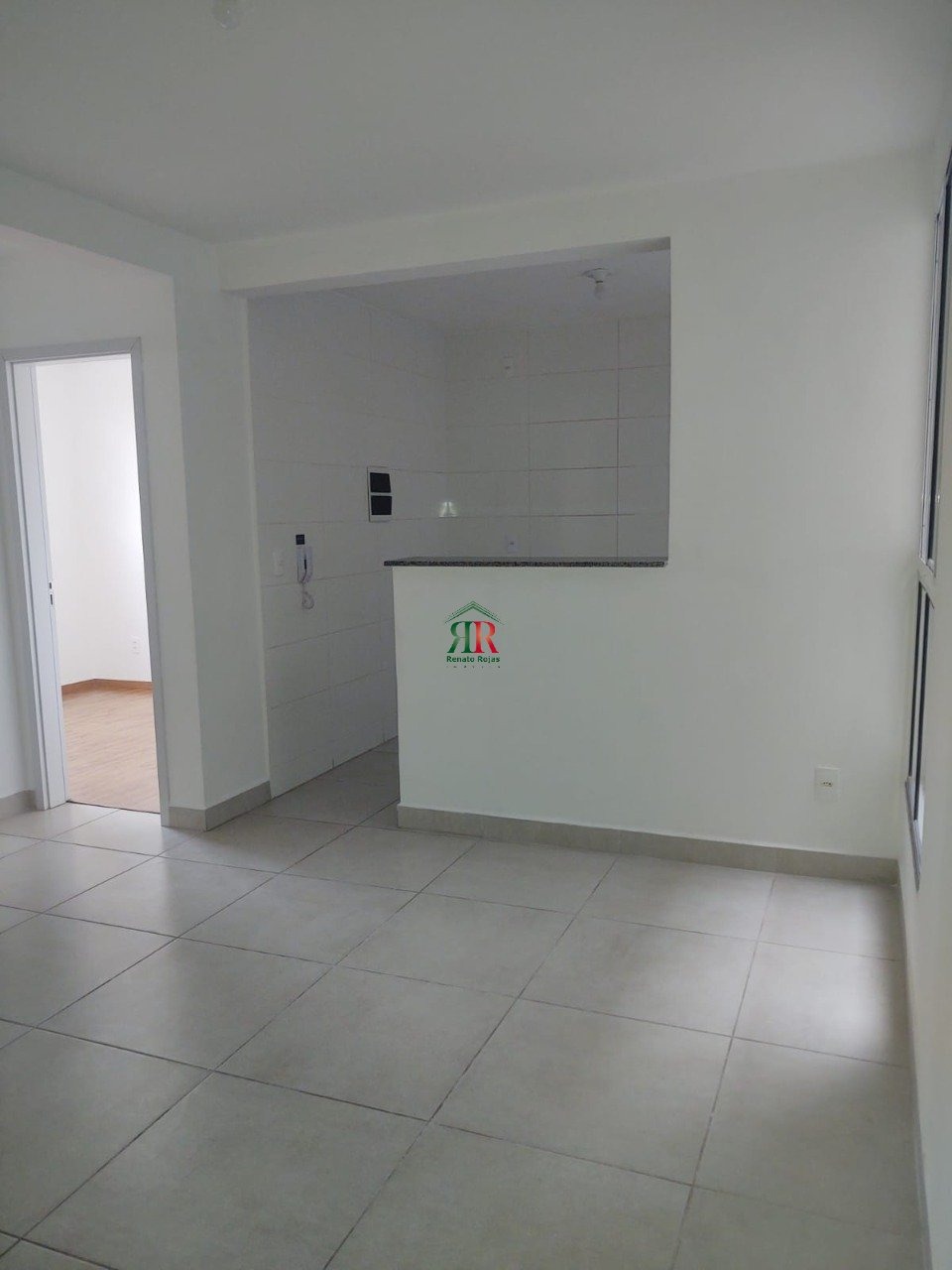 Apartamento à venda com 2 quartos, 60m² - Foto 1