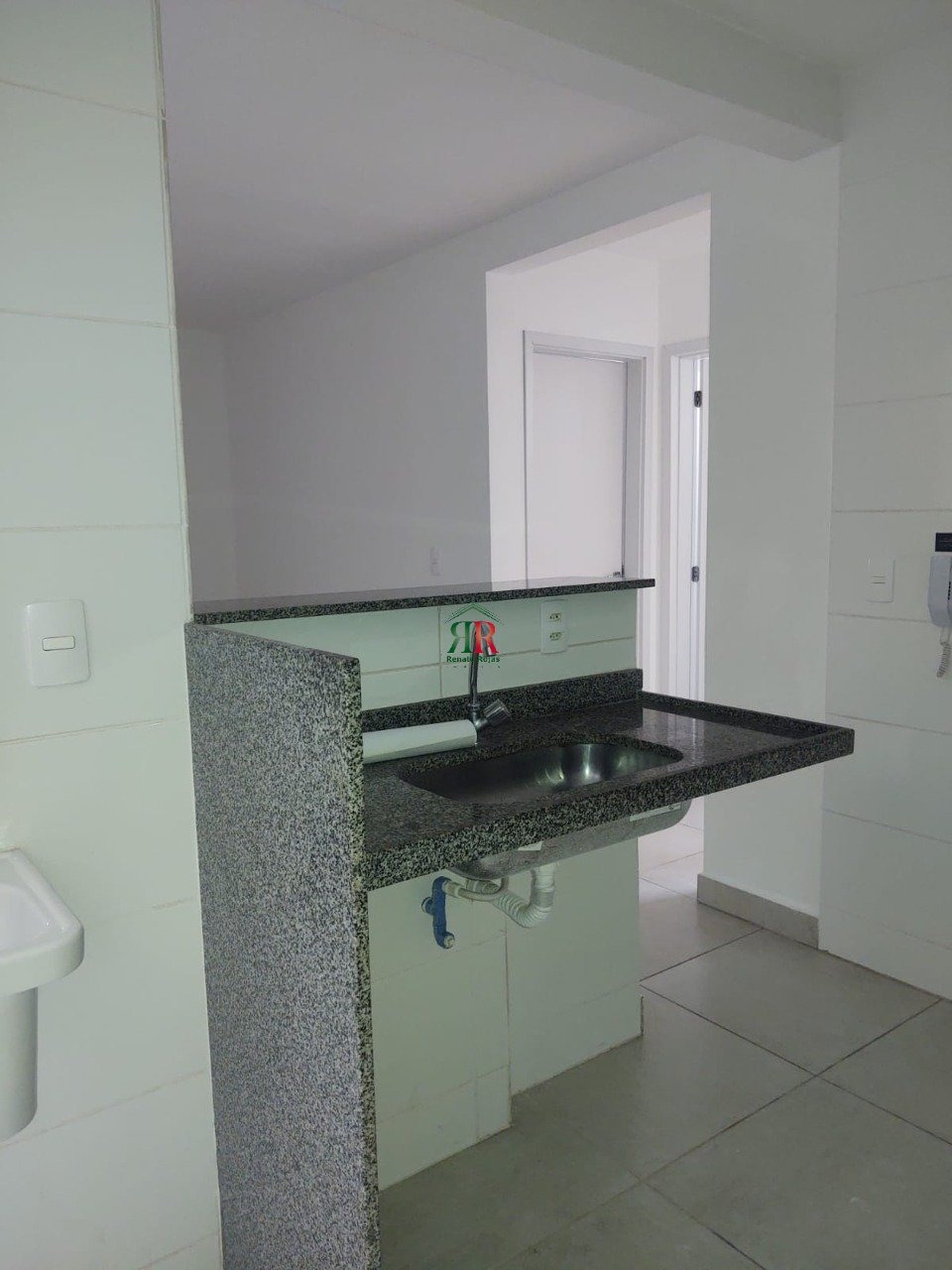 Apartamento à venda com 2 quartos, 60m² - Foto 5