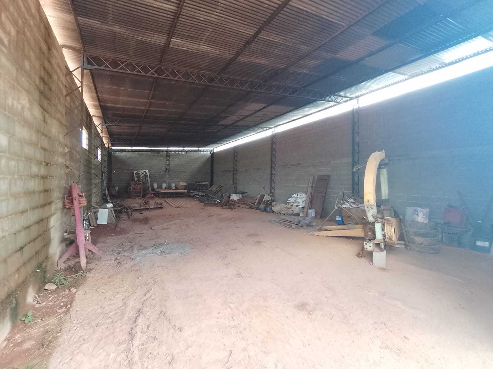 Chácara à venda com 3 quartos, 1700000m² - Foto 25