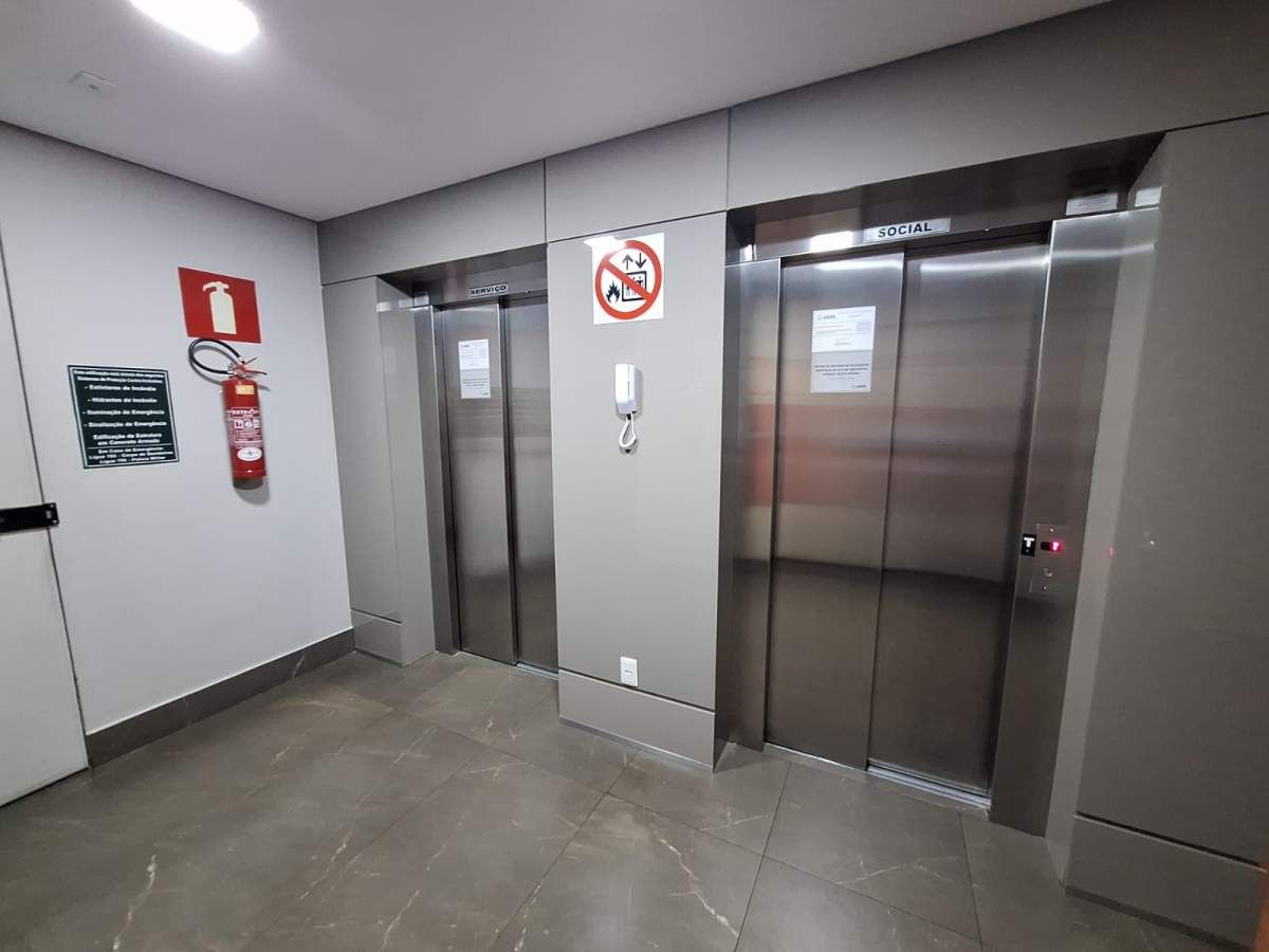 Apartamento à venda com 2 quartos, 85m² - Foto 19