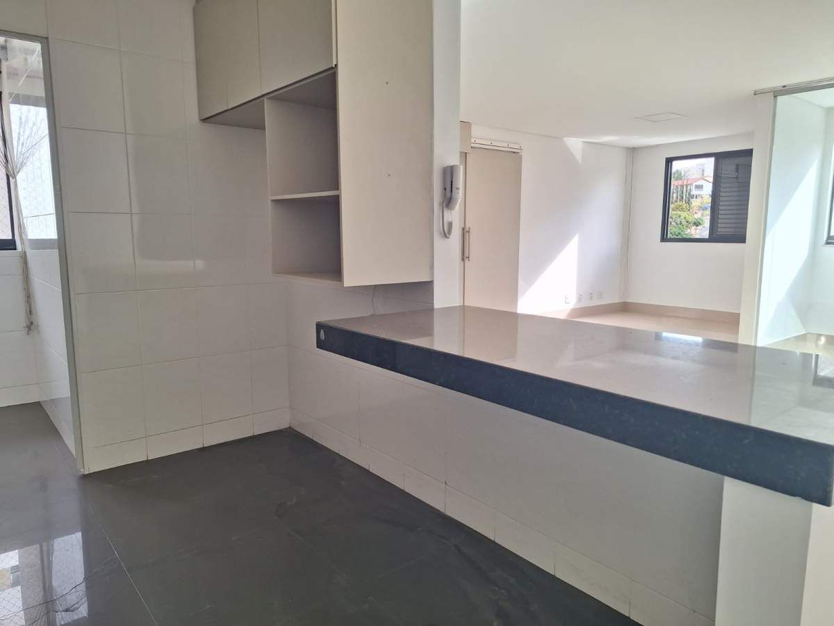 Apartamento à venda com 2 quartos, 85m² - Foto 8