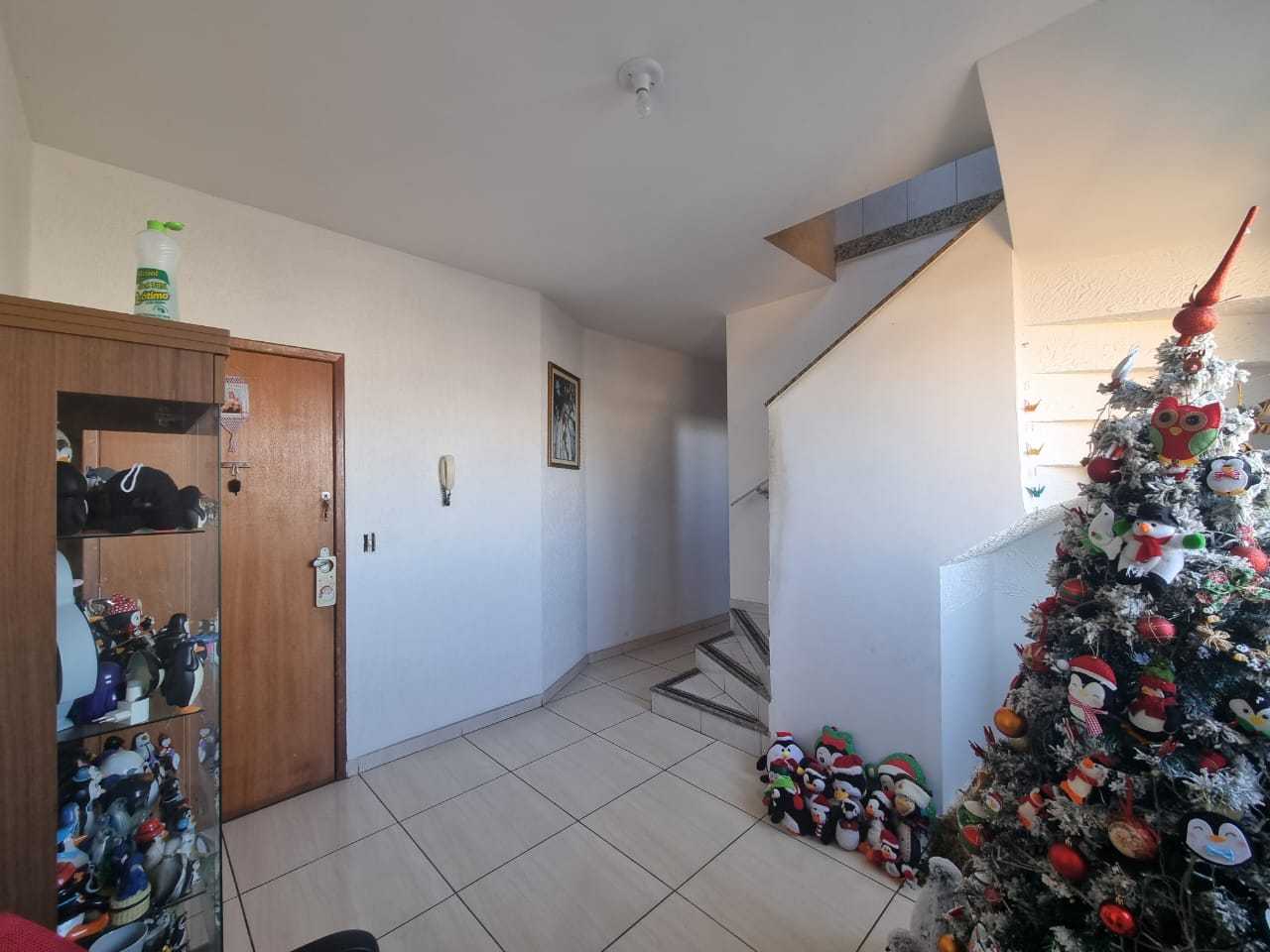 Cobertura à venda com 3 quartos, 80m² - Foto 1