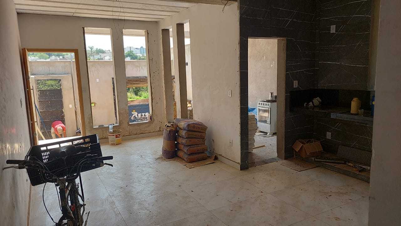 Casa à venda com 3 quartos, 103m² - Foto 18