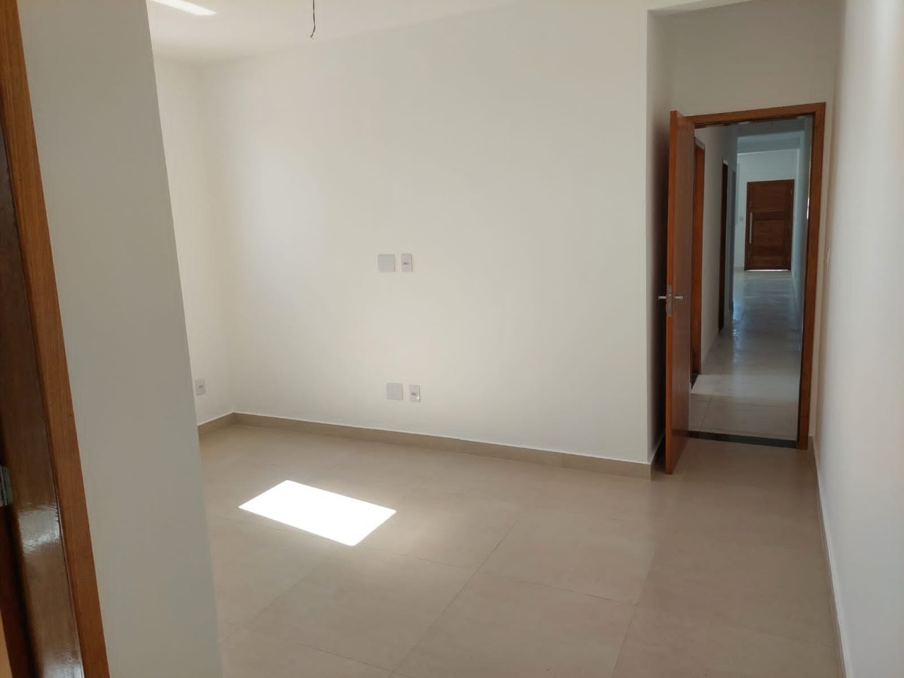 Casa à venda com 3 quartos, 103m² - Foto 6