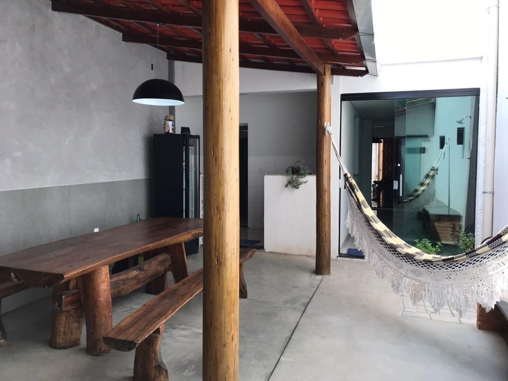 Casa à venda com 2 quartos, 144m² - Foto 3