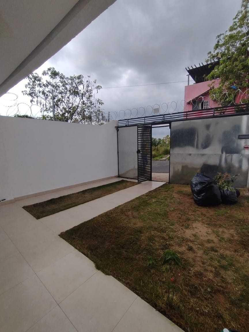 Casa à venda com 3 quartos, 100m² - Foto 2