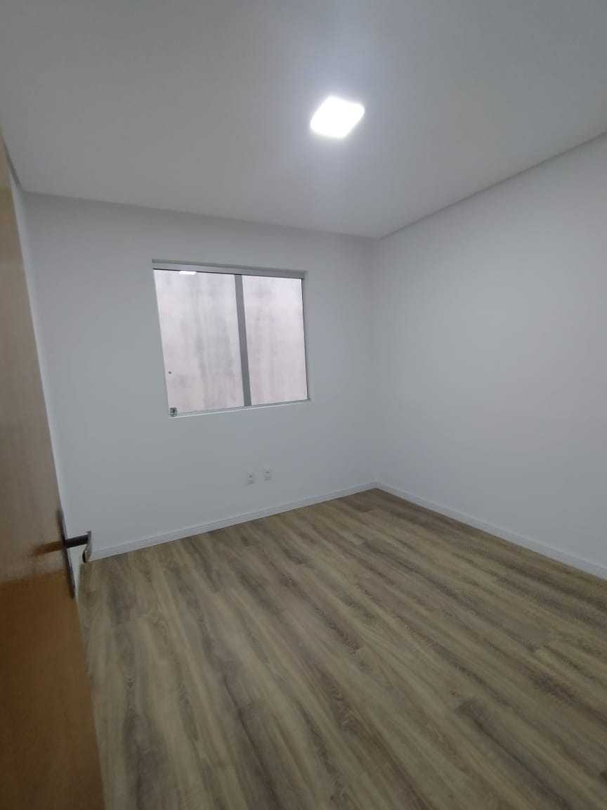 Casa à venda com 3 quartos, 100m² - Foto 16