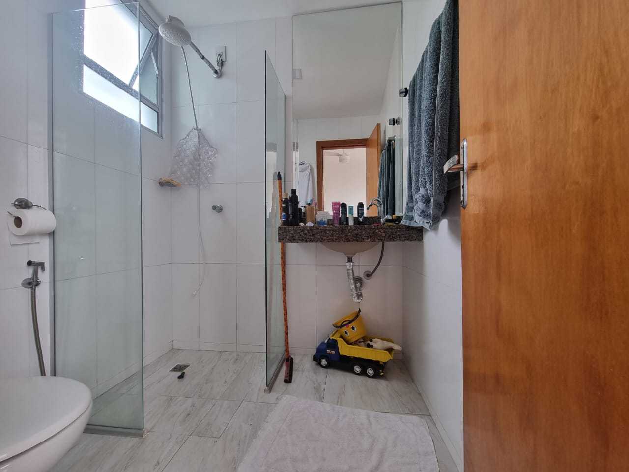 Apartamento à venda com 3 quartos, 75m² - Foto 16