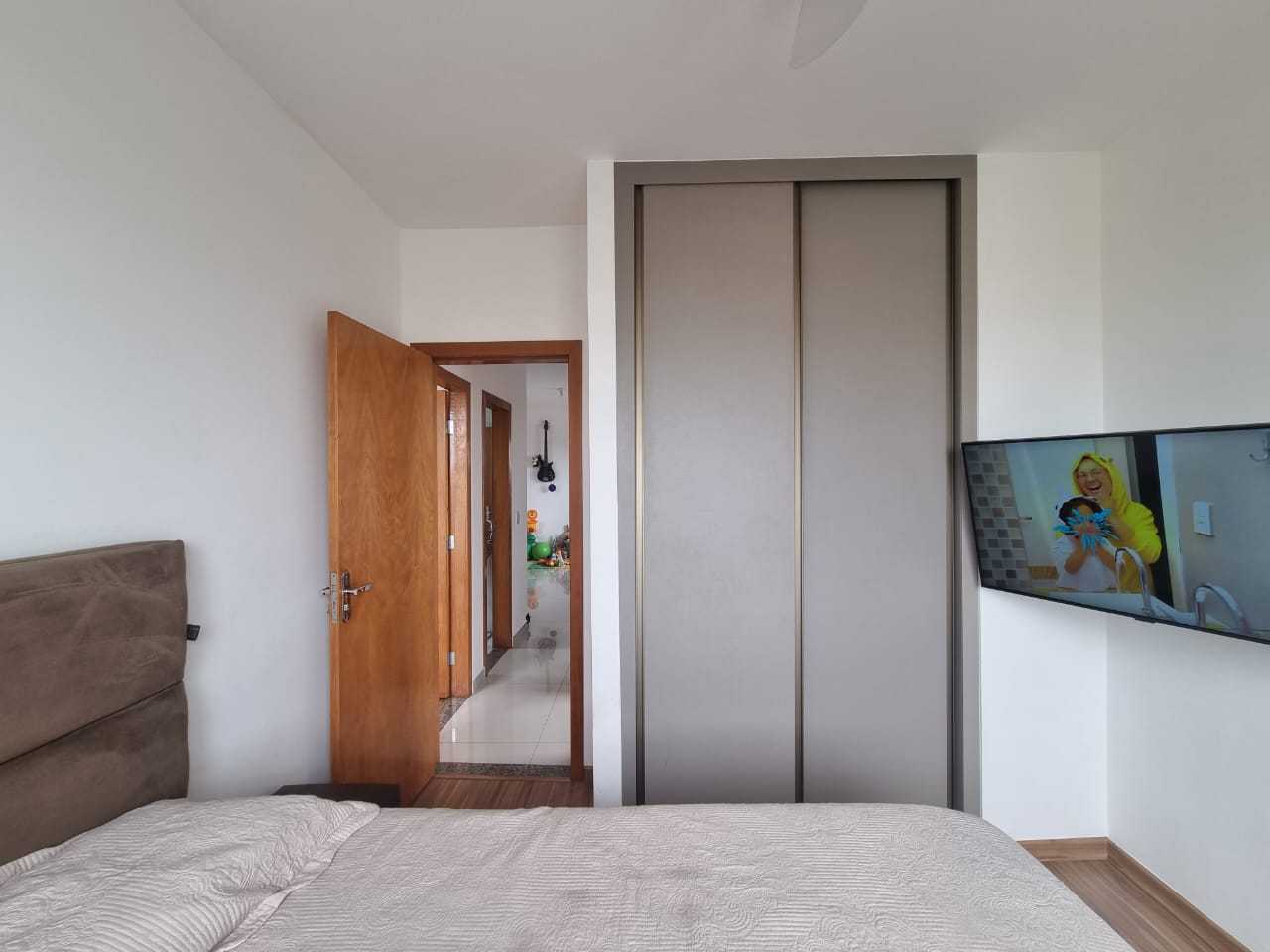 Apartamento à venda com 3 quartos, 75m² - Foto 13