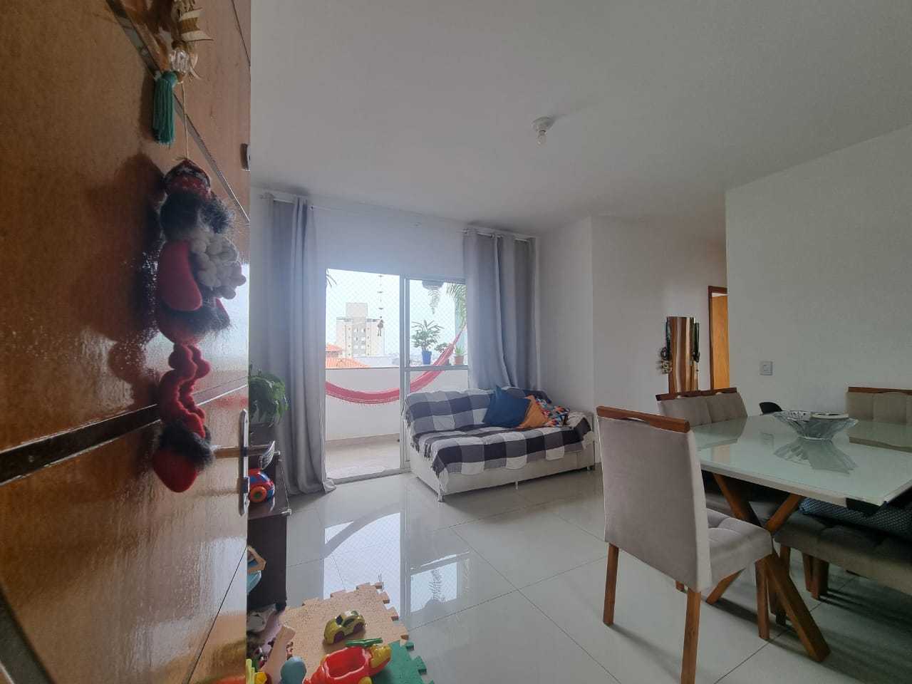 Apartamento à venda com 3 quartos, 75m² - Foto 1