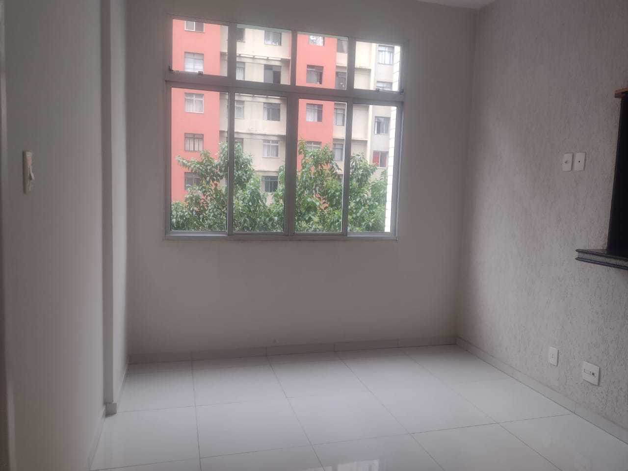 Apartamento à venda com 1 quarto, 45m² - Foto 6