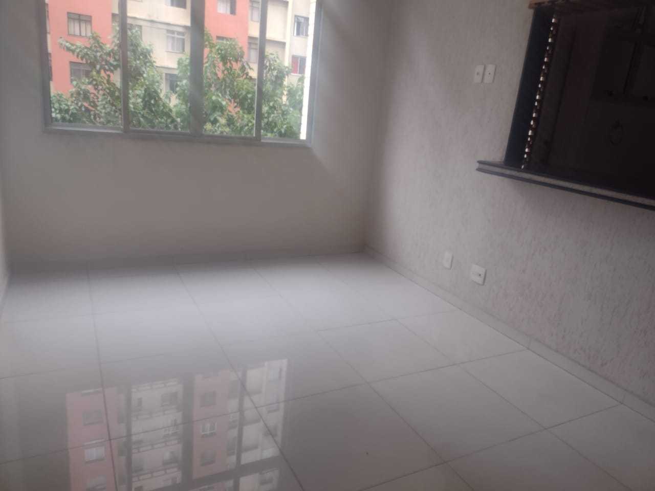 Apartamento à venda com 1 quarto, 45m² - Foto 5