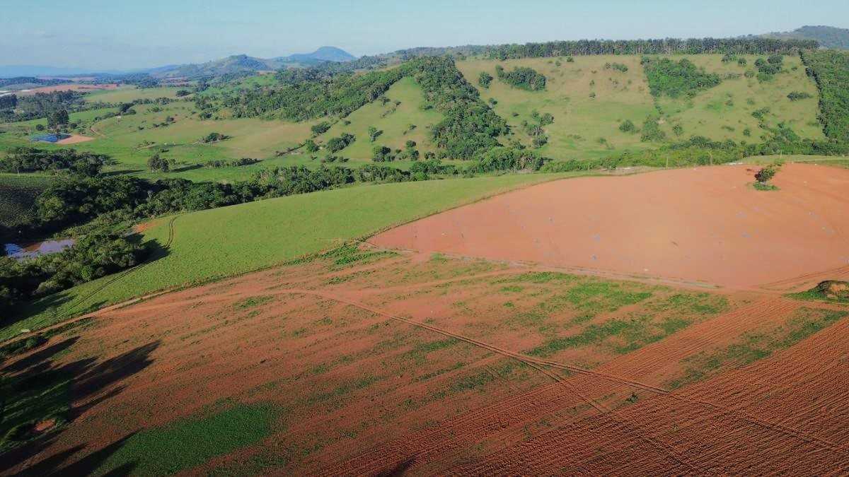 Chácara à venda com 3 quartos, 1089000m² - Foto 7