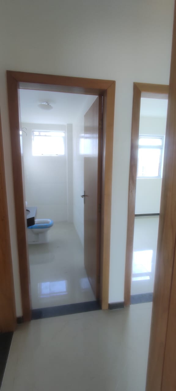 Apartamento à venda com 3 quartos, 95m² - Foto 10