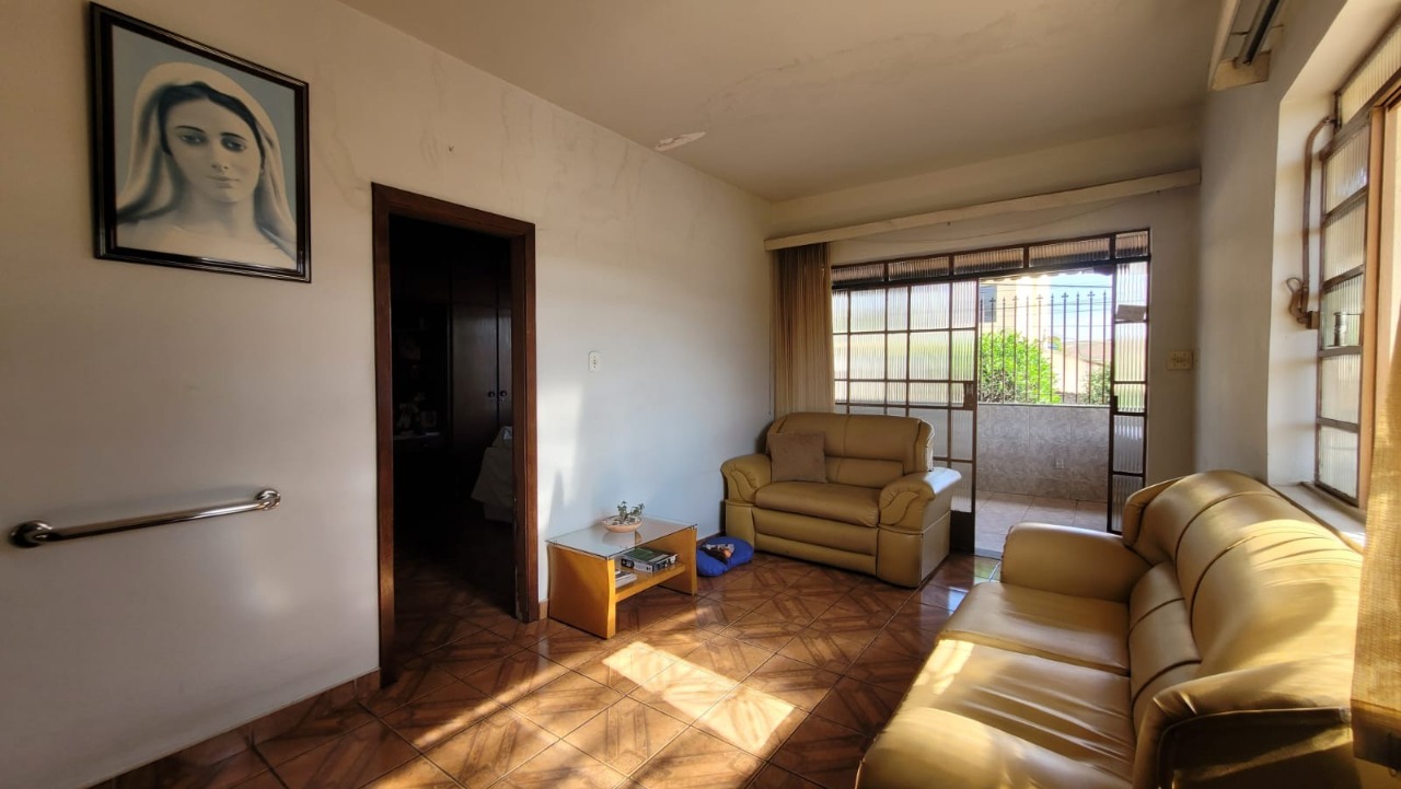 Casa à venda com 3 quartos, 362m² - Foto 14