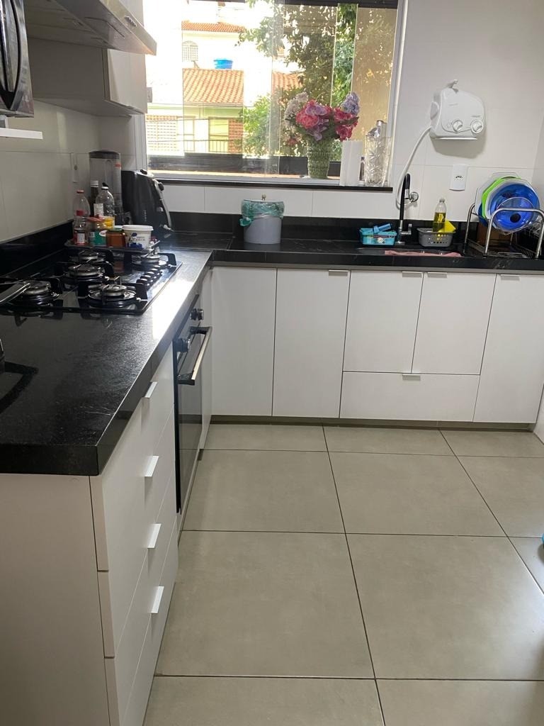 Apartamento à venda com 3 quartos, 182m² - Foto 25