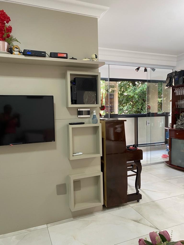 Apartamento à venda com 3 quartos, 182m² - Foto 7