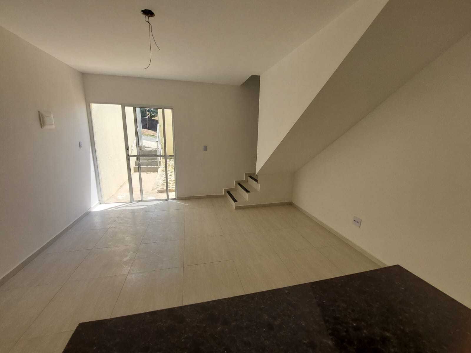 Casa à venda com 2 quartos, 92m² - Foto 4