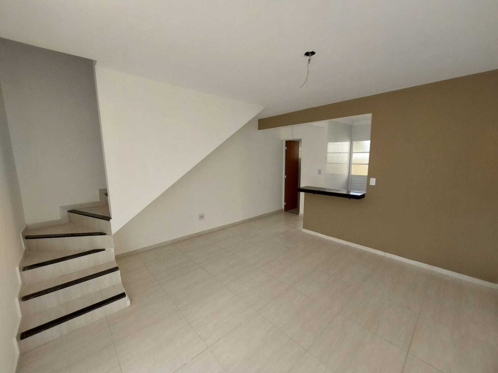 Casa à venda com 2 quartos, 92m² - Foto 9