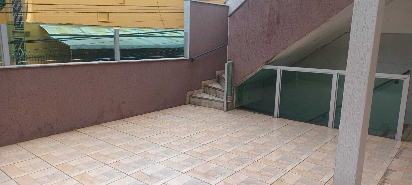 Casa à venda com 6 quartos, 230m² - Foto 10