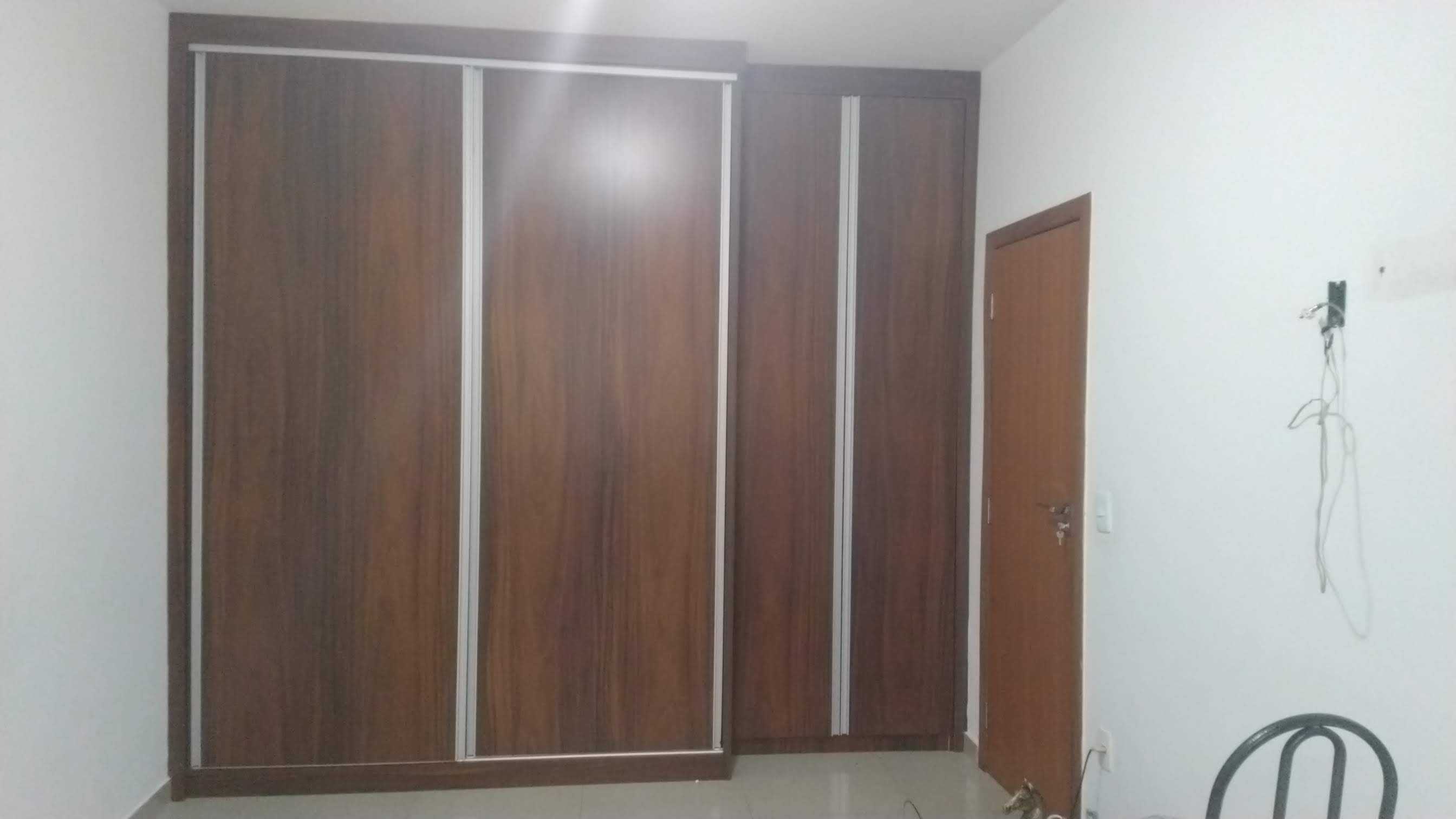 Casa à venda com 6 quartos, 230m² - Foto 17