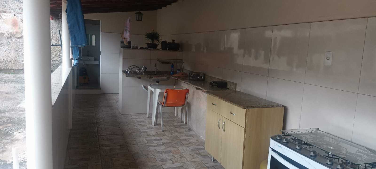 Casa à venda com 6 quartos, 230m² - Foto 20