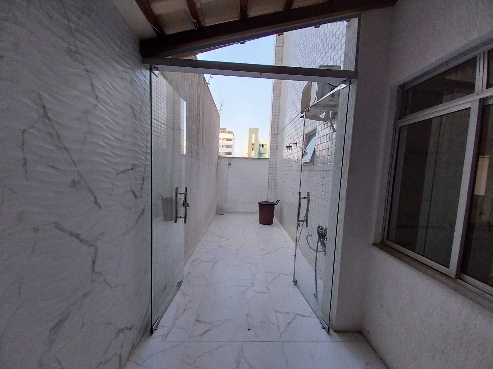 Apartamento à venda com 3 quartos, 150m² - Foto 12