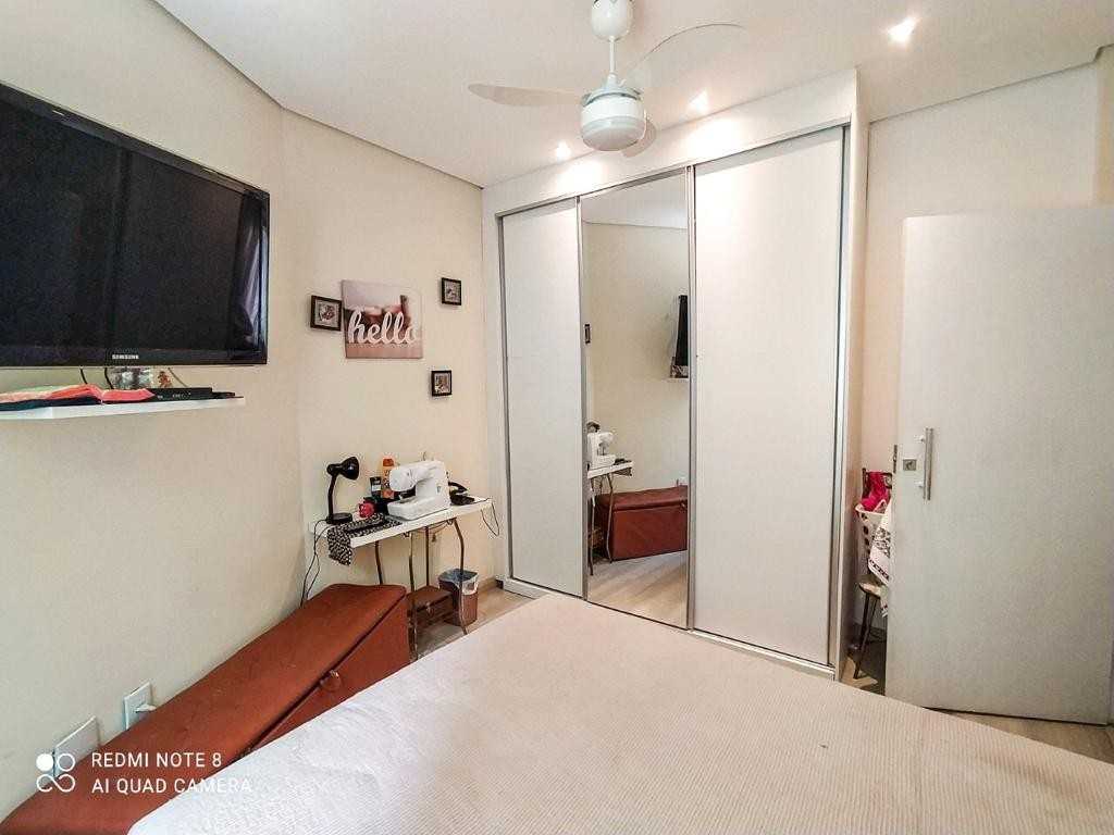 Casa à venda com 4 quartos, 318m² - Foto 15