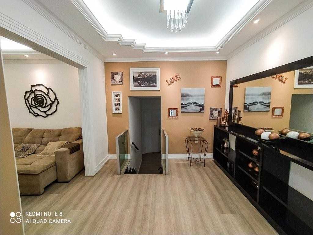 Casa à venda com 4 quartos, 318m² - Foto 7