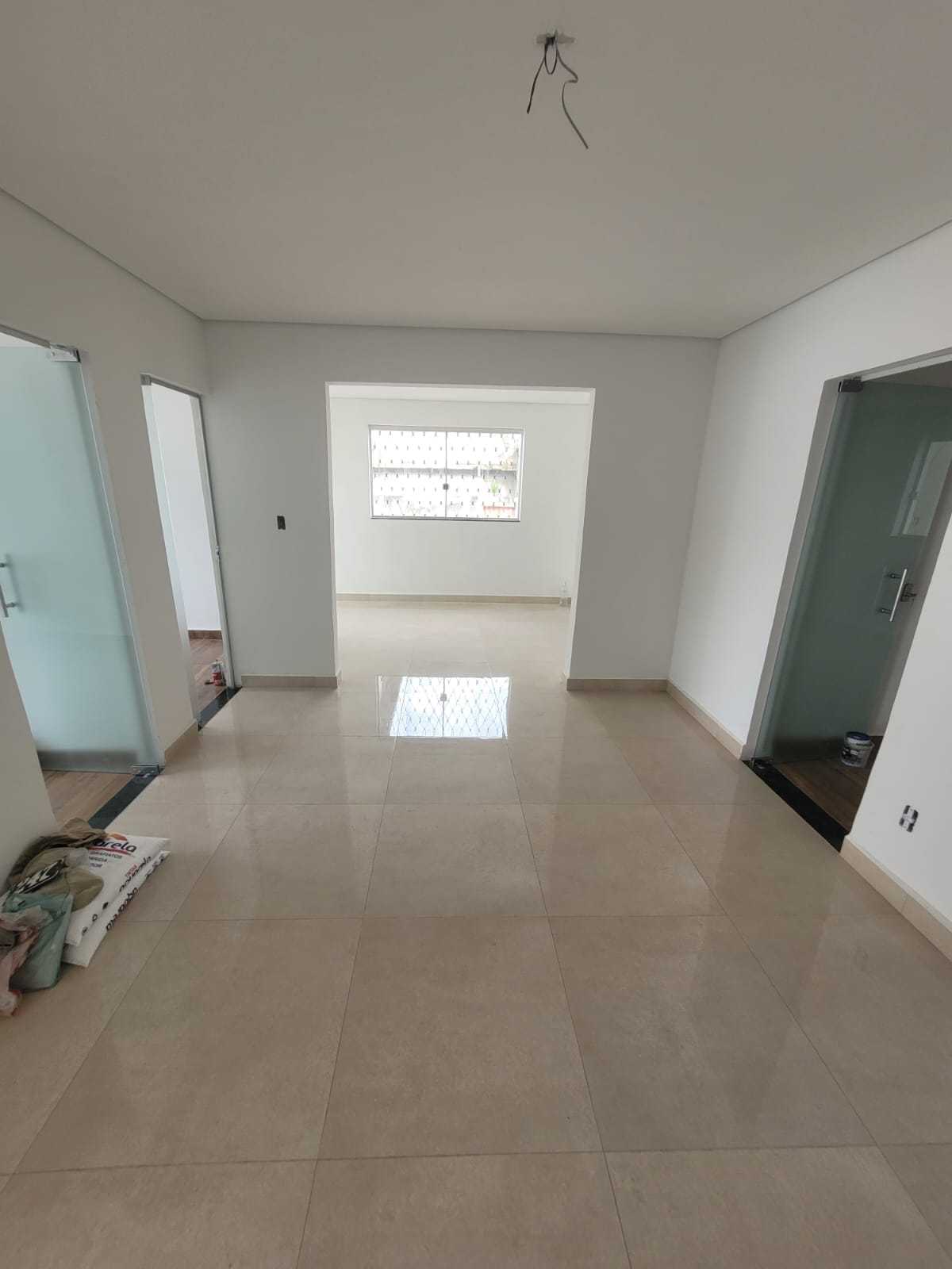 Casa à venda com 4 quartos, 240m² - Foto 10