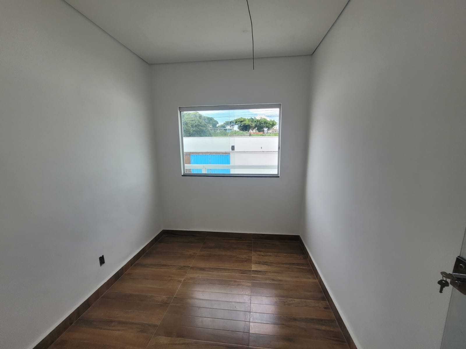 Casa à venda com 4 quartos, 240m² - Foto 7