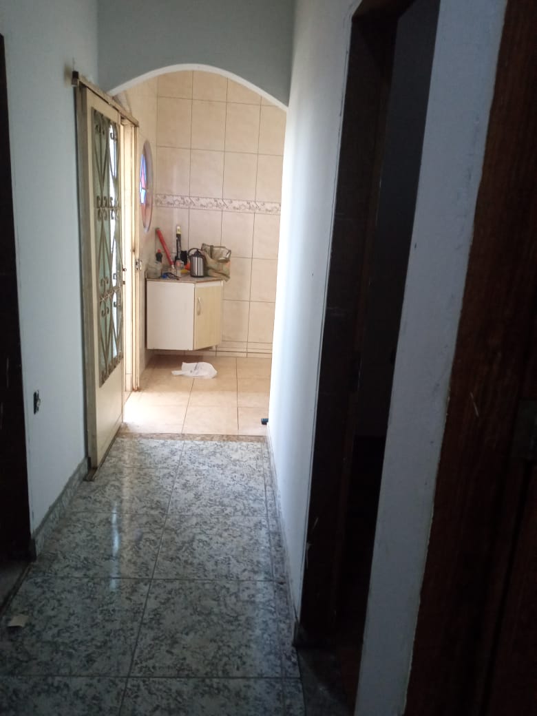 Casa à venda com 4 quartos, 280m² - Foto 17