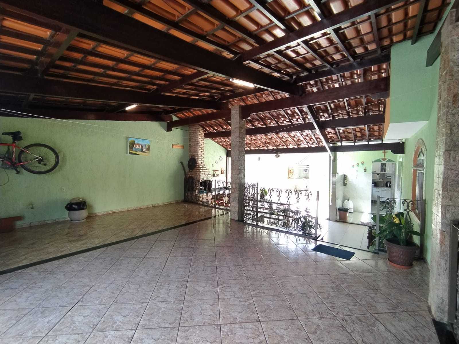 Casa à venda com 2 quartos, 115m² - Foto 9