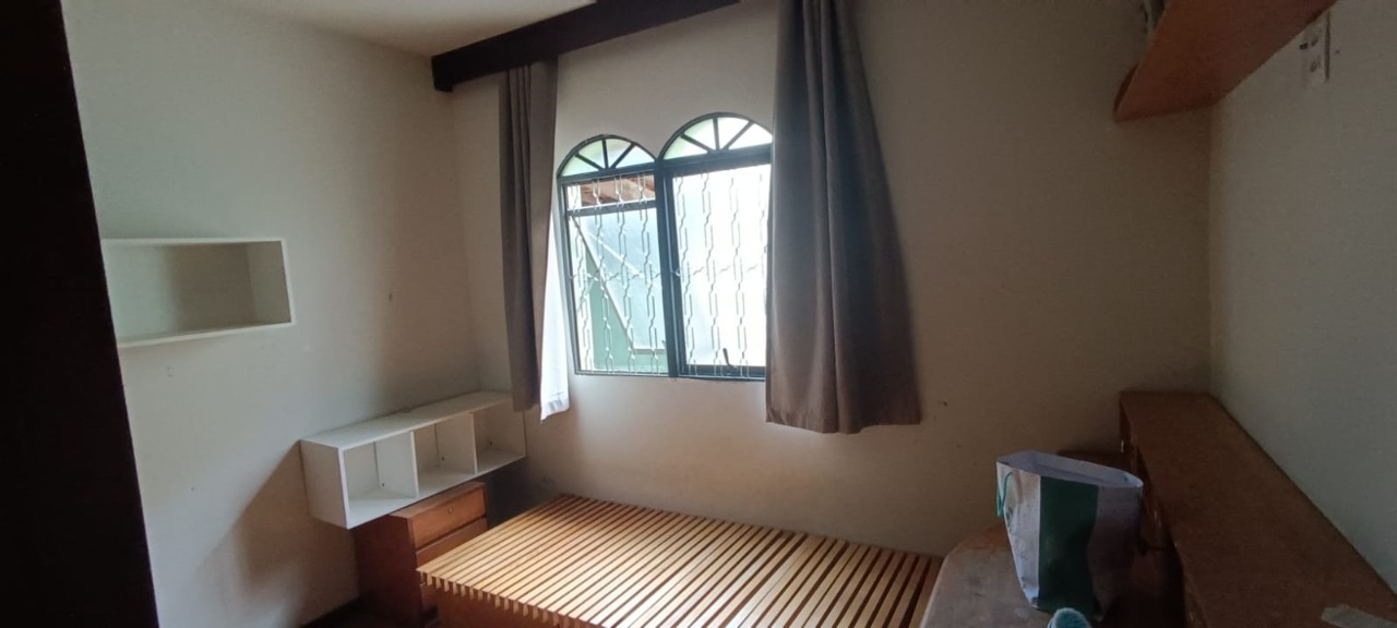 Casa à venda com 3 quartos, 300m² - Foto 15