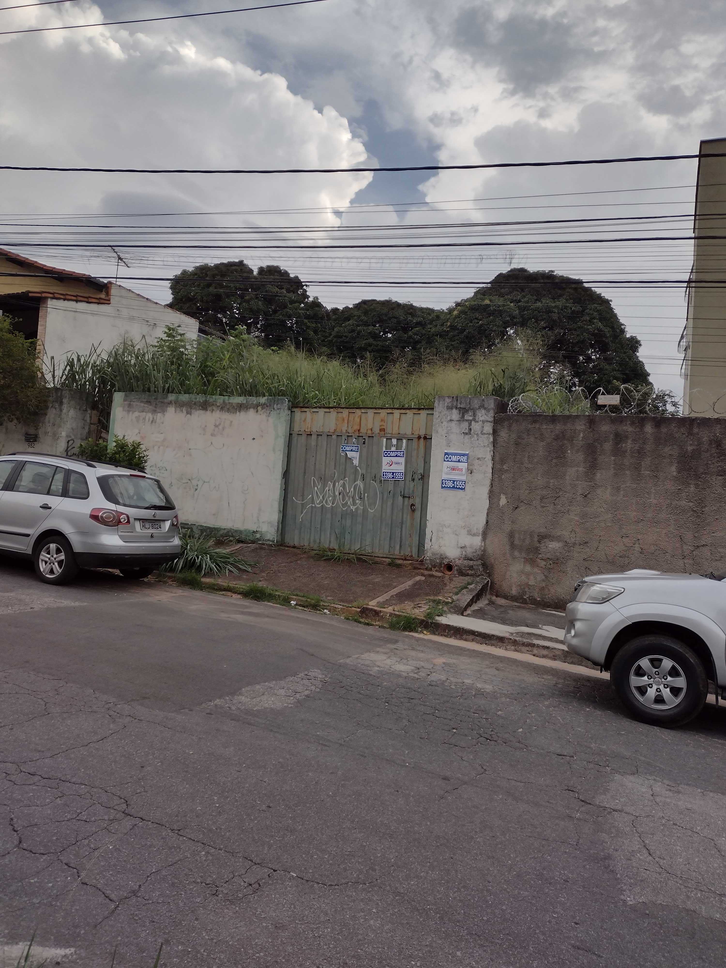 Terreno à venda, 360m² - Foto 1