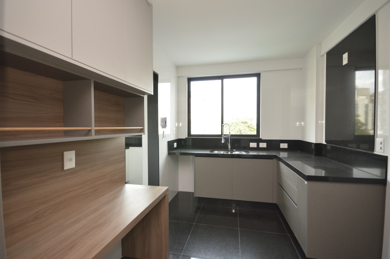 Apartamento à venda com 4 quartos, 197m² - Foto 23