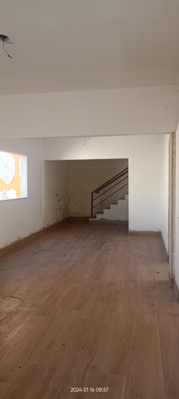 Casa à venda com 3 quartos, 360m² - Foto 4